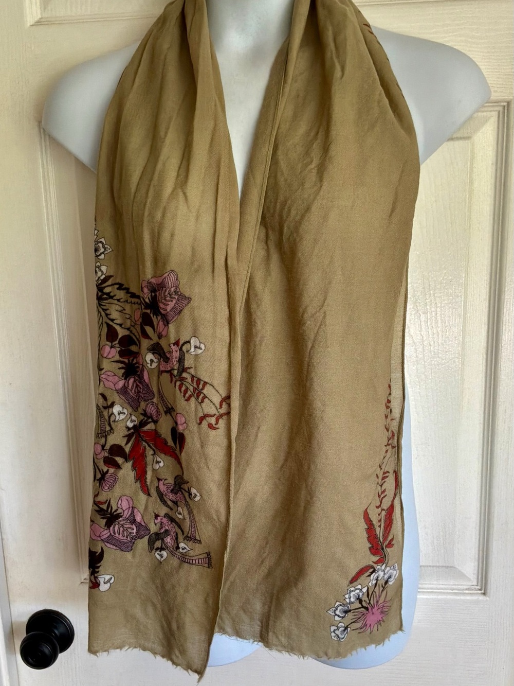 CALIFORNIA THINGS…100% wool scarf